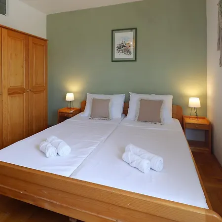 Amare Apartamento Jadranovo